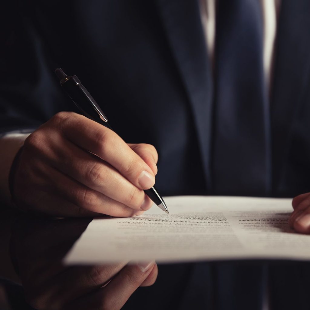 מה עושים כשמתמודדים עם תלונת שווא של בןבת זוג